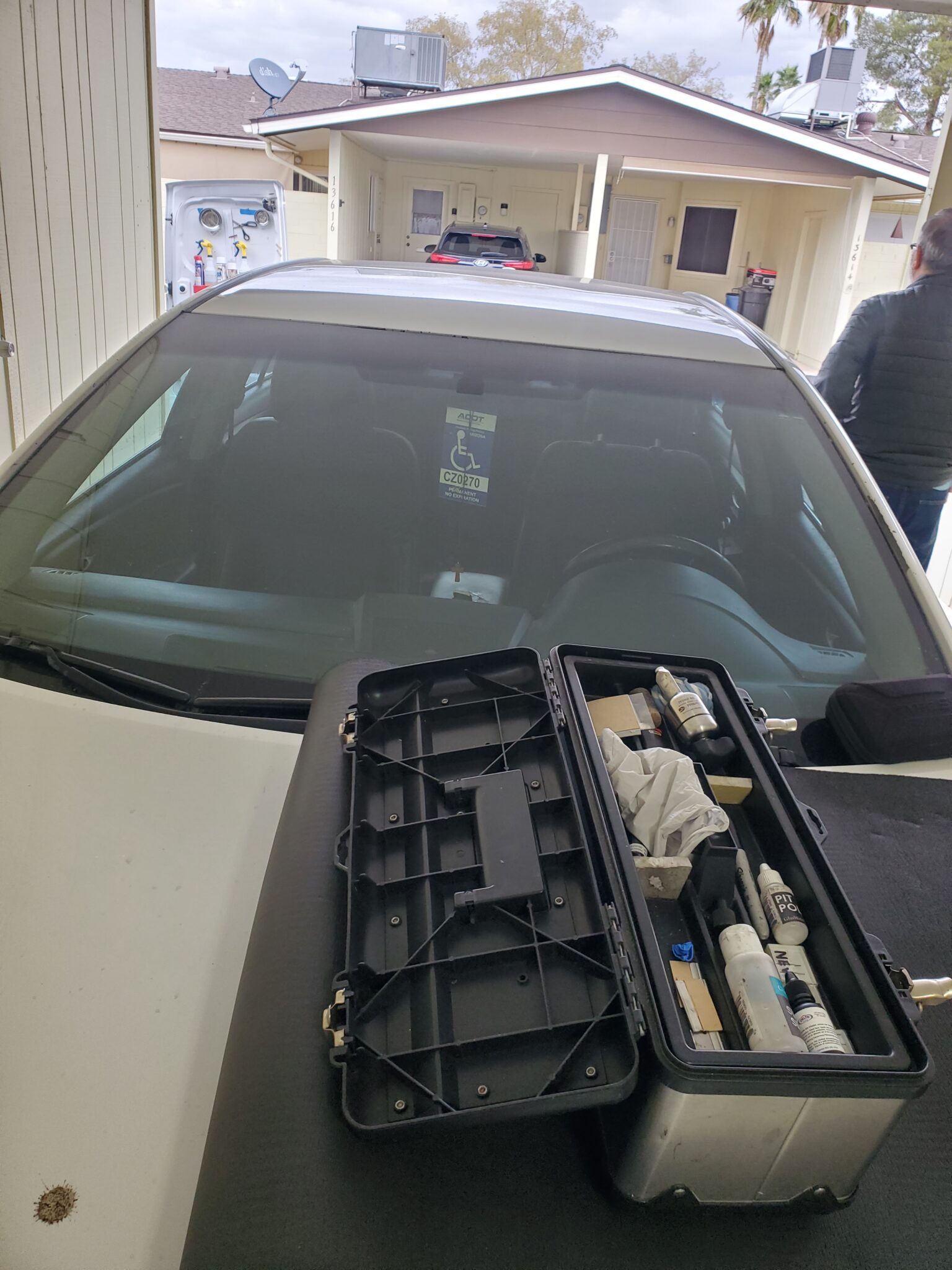 Stars Windshield Repair Windshield Repair Garden Grove, CA Stars Windshield Repair